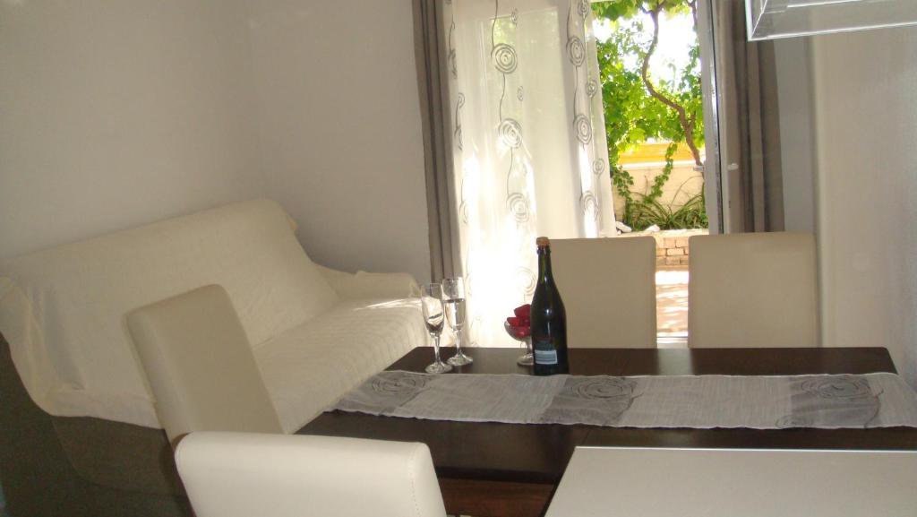Apartments Topo هفار الغرفة الصورة